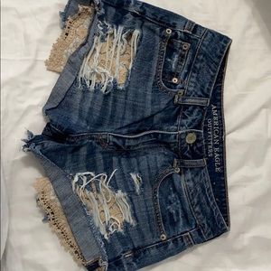 American Eagle High-Rise Festival Shorts